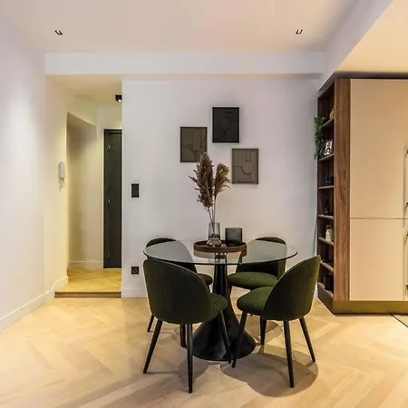 Charme Et Modernite Au Coeur Du Vieux Nice