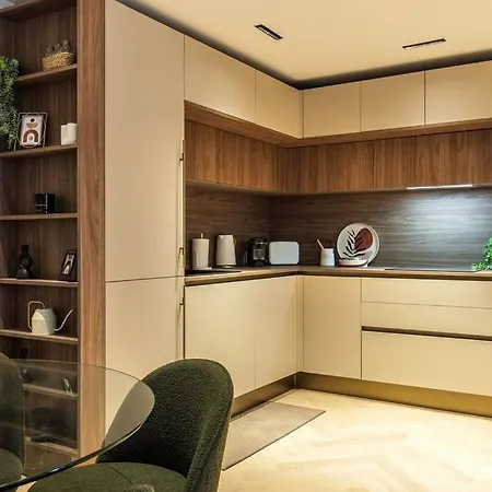 Charme Et Modernite Au Coeur Du Vieux Apartment *
